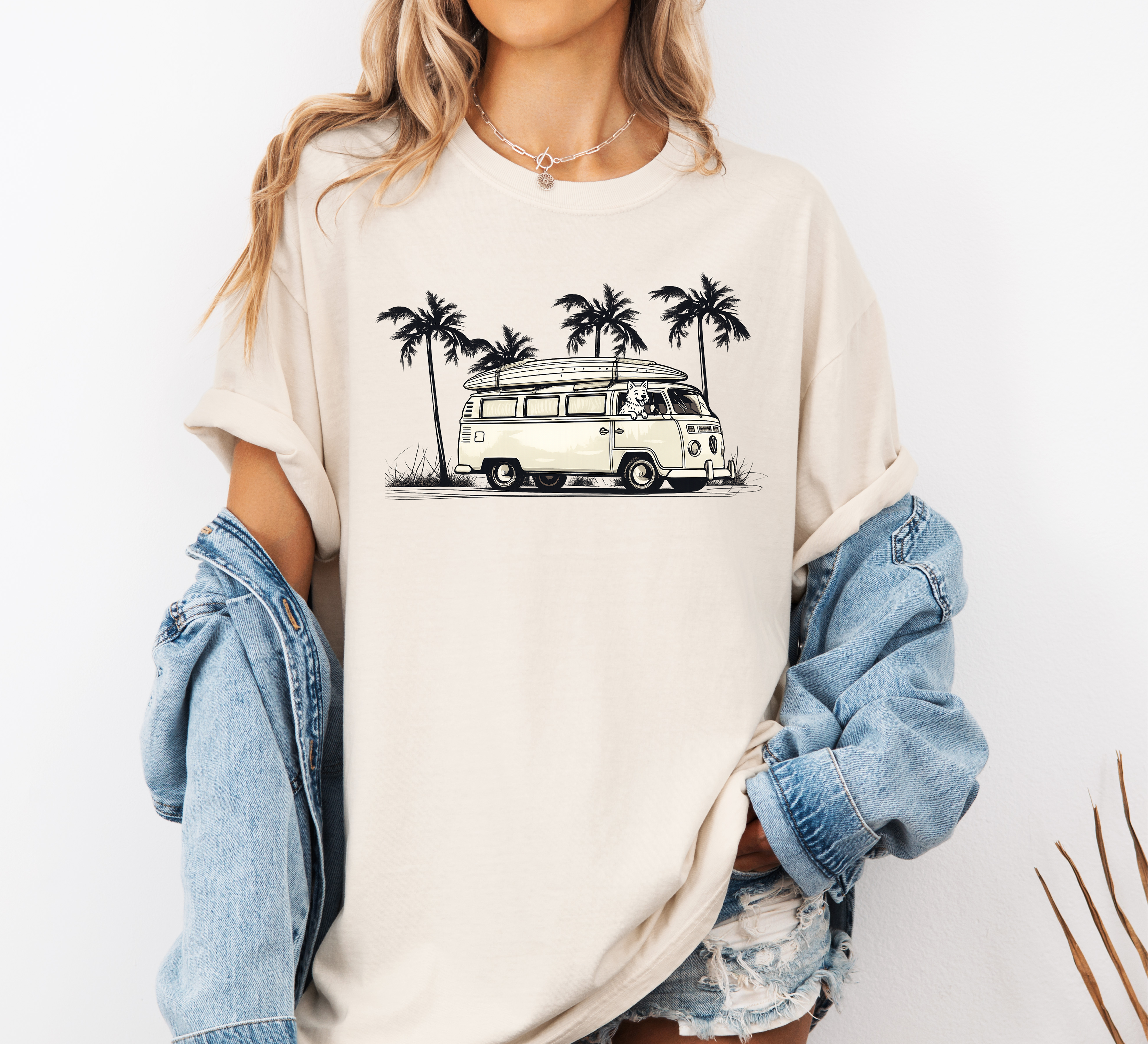 L_road_trip-tee_-natural.png