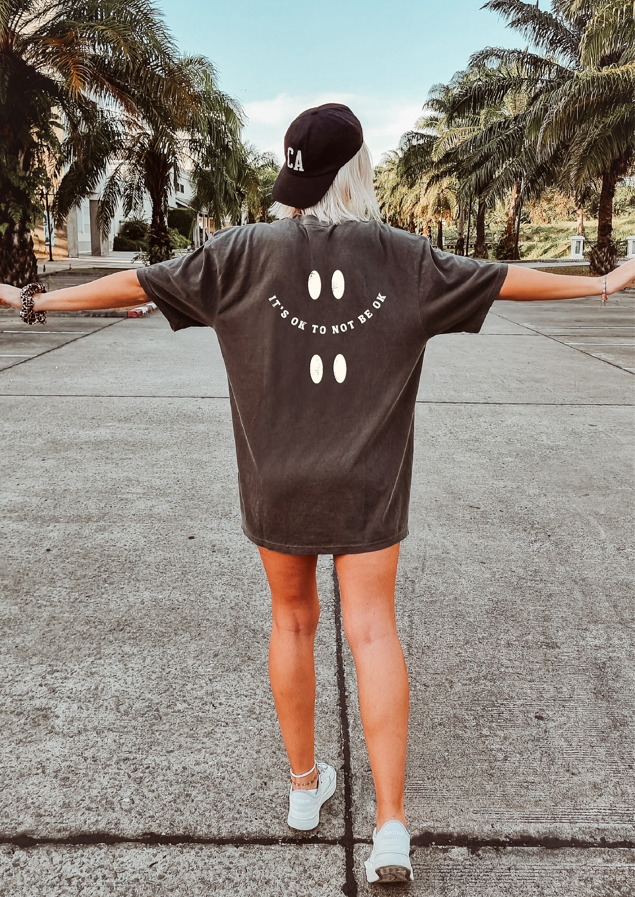 itsokpepperback_model.jpg