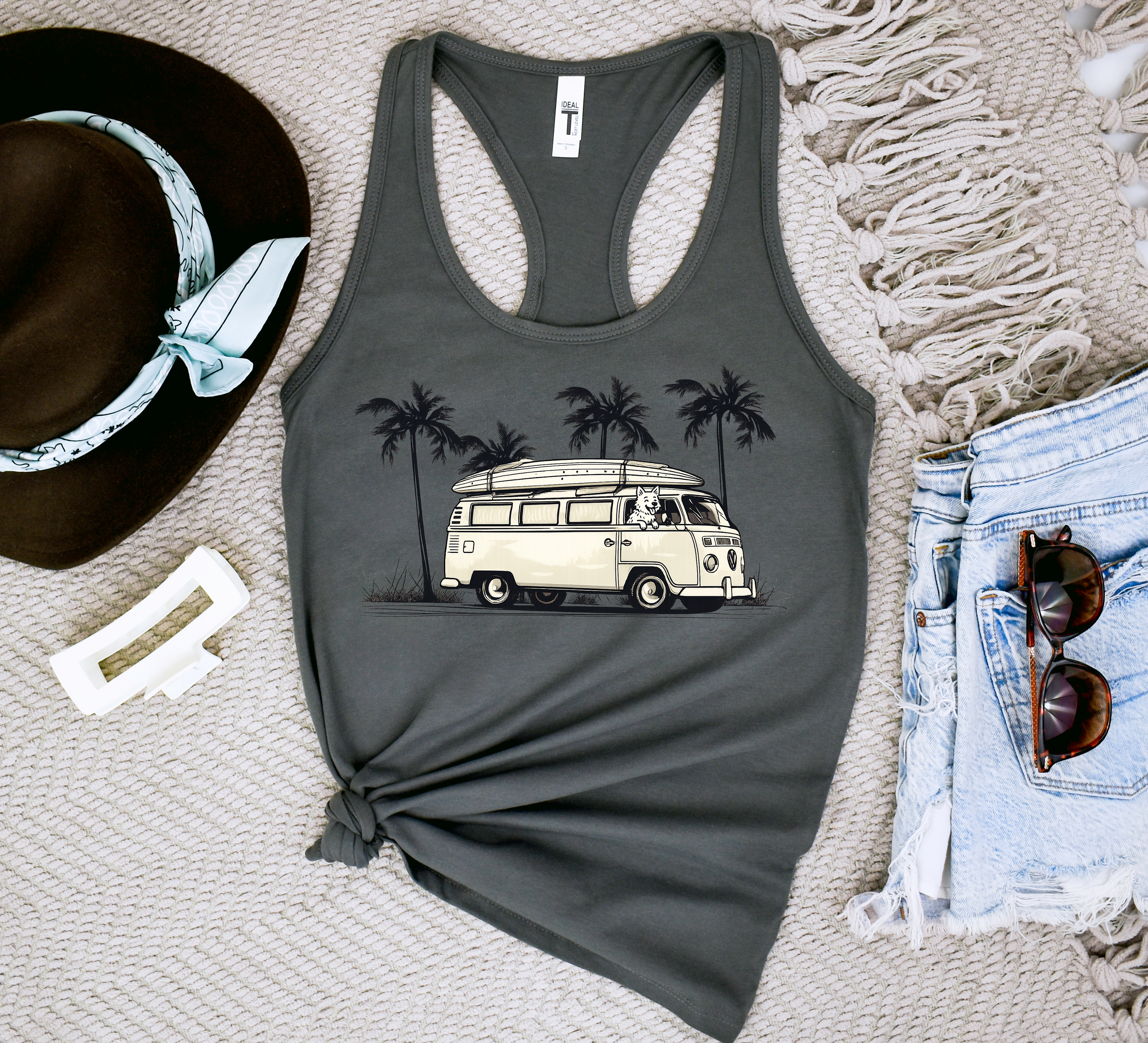 road_trip-tank_-asphalt1.png